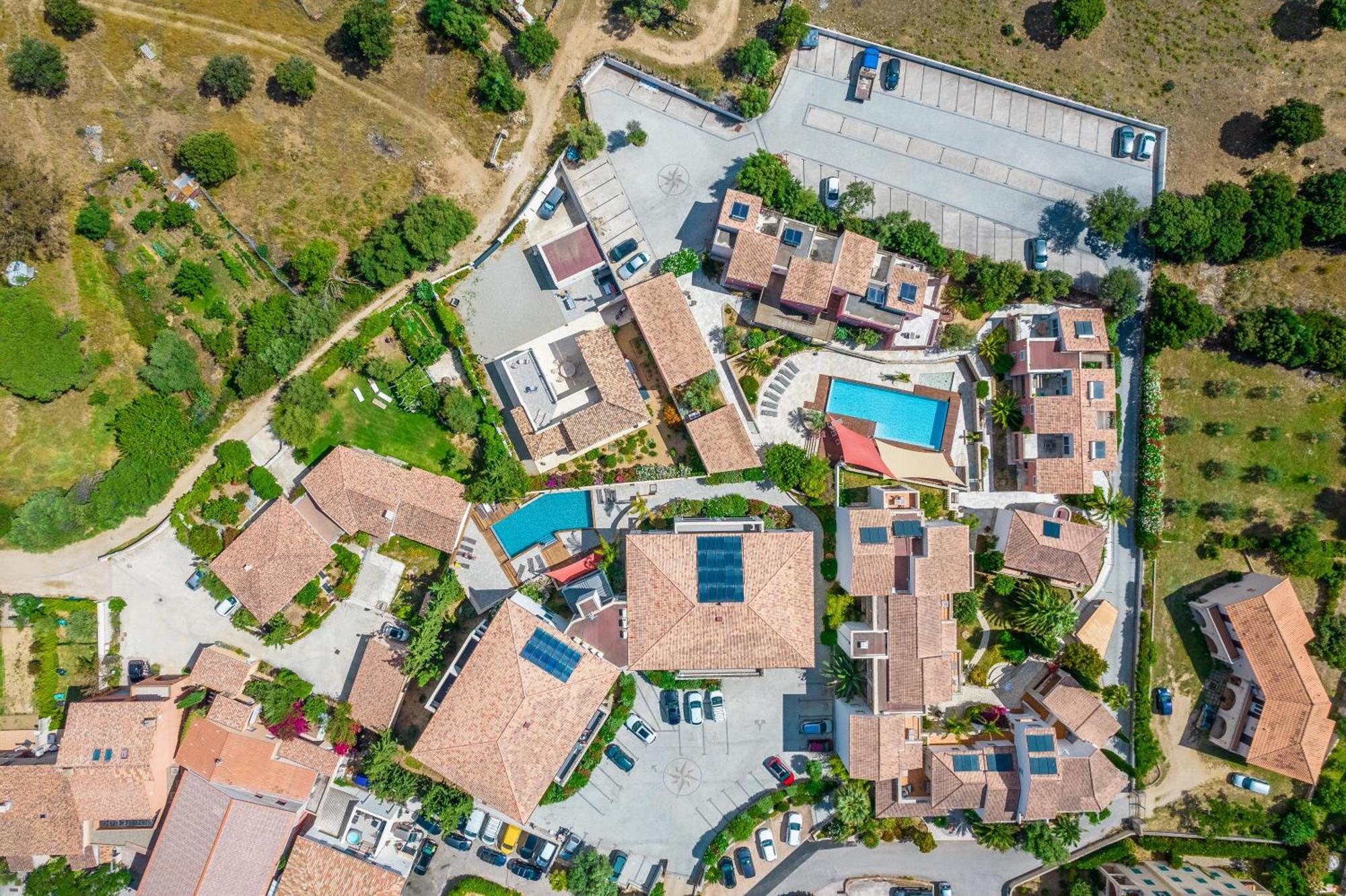 Résidence Les Alizés LʼÎle-Rousse Exterior foto
