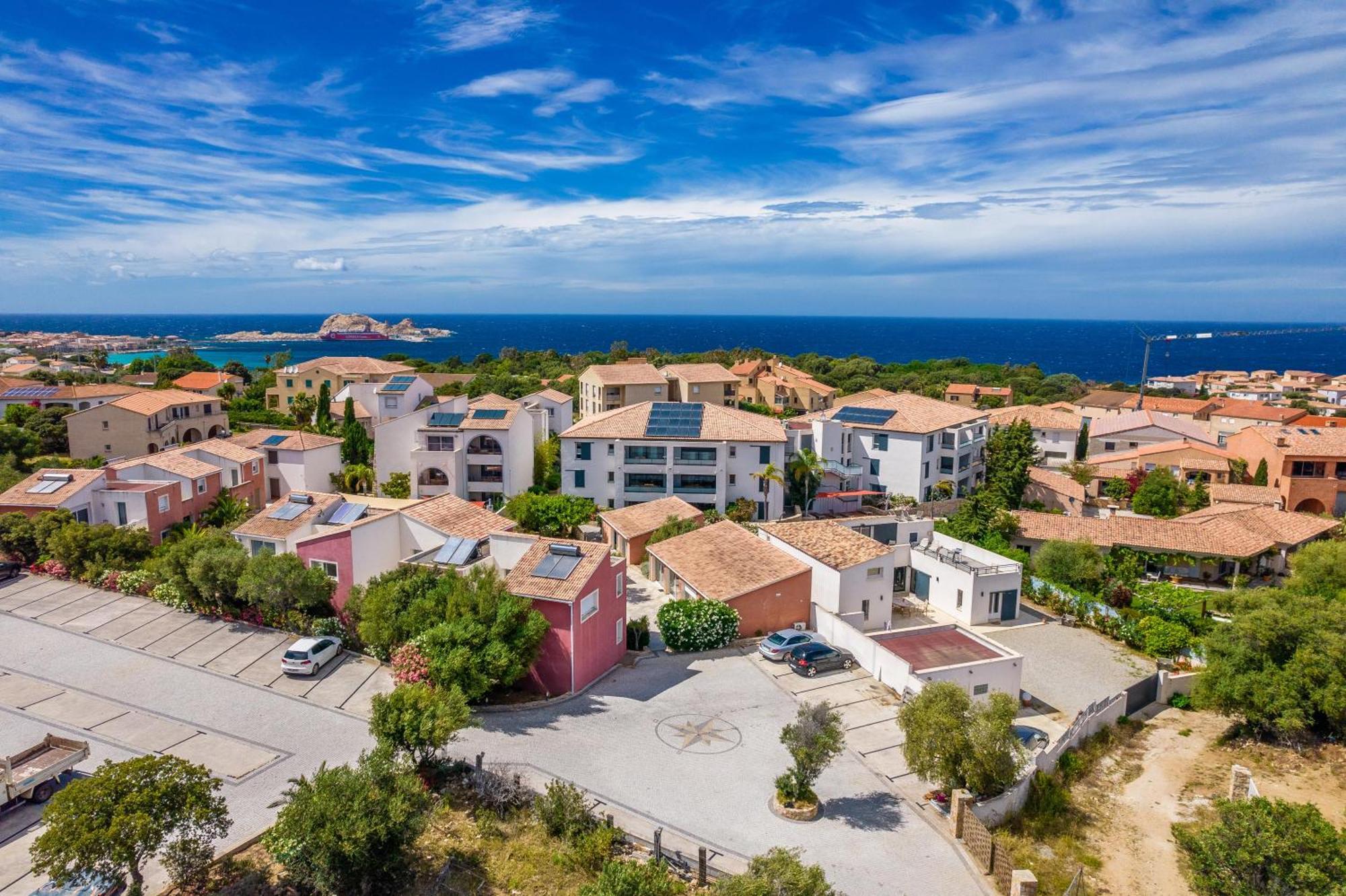 Résidence Les Alizés LʼÎle-Rousse Exterior foto